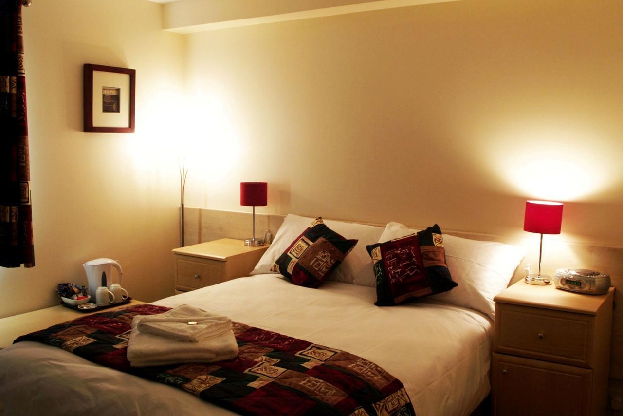 Hawk House Hotel West Camel Bagian luar foto